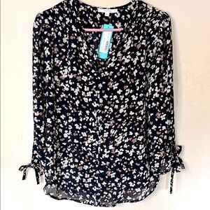 NWT Fun2Fun Stitchfix Amiyah Black chiffon Tie Sleeve Blouse Sz M $59